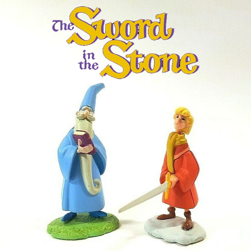 Tomy / Disney : The Sword in the Stone - Arthur&Merlin Mini Figures Set of 2 - Choco Egg - งานแท้ มื