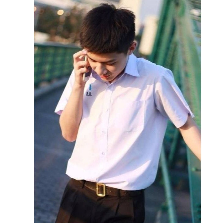 เสื้อนักเรียน ชาย ประถม-มัธยม ตราเรือใบ อก30-54นิ้ว