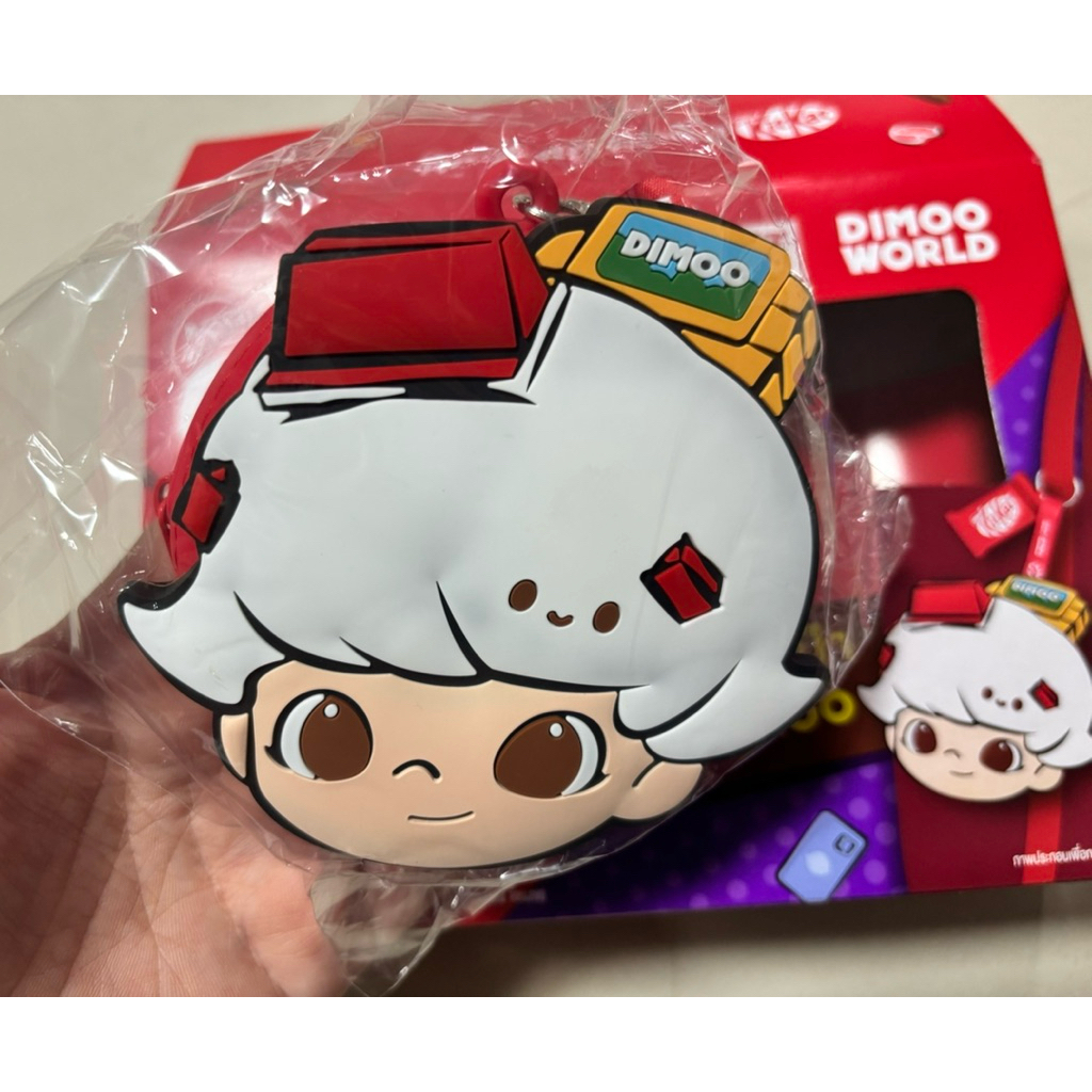 กระเป๋าซิลิโคล KitKat x Dimoo พวงห้อยกระเป๋า pop Mart(ใหม่ในกล่อง)