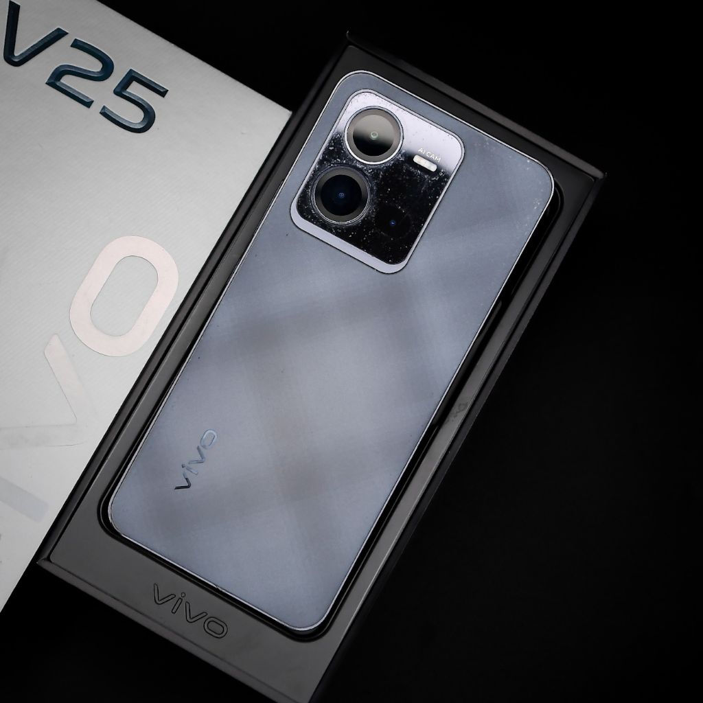 VIVO V25 RAM 8/128GB มือถือสเปคดี ราคาไม่แรง