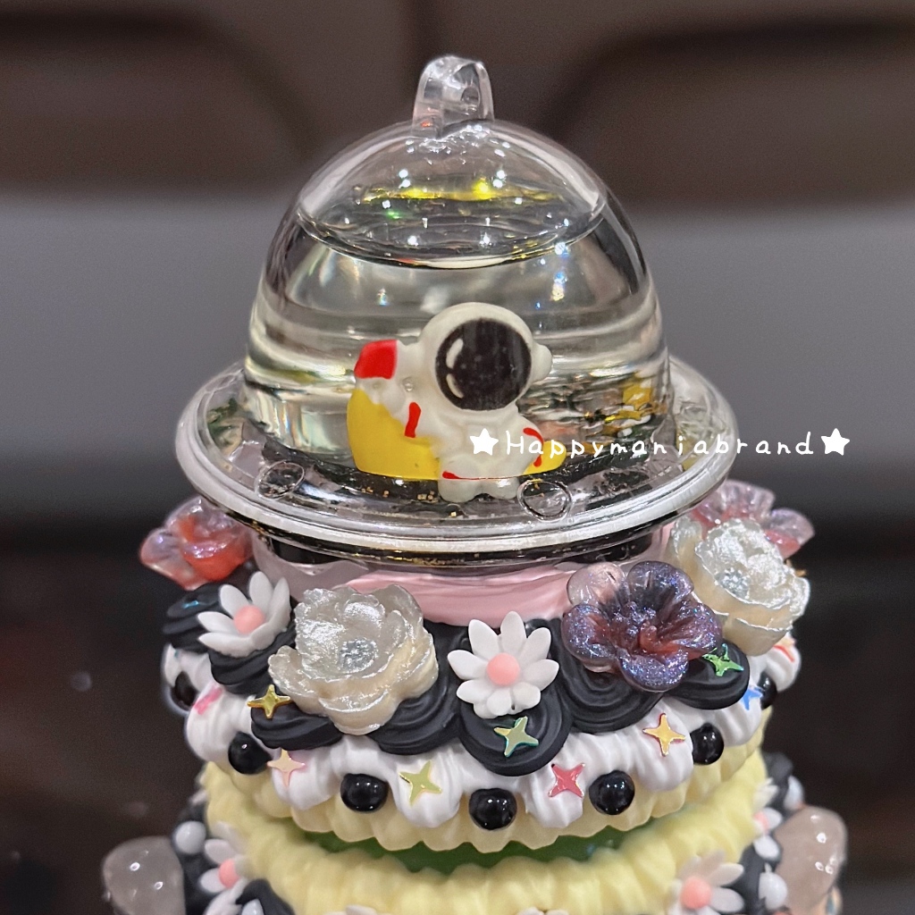 [พร้อมส่ง] เคสยาดม DIY โมเดลตู้น้ำสุดน่ารักทั้ง 15 แบบ พร้อมสายคล้องเลยนะคะ มีทั้งคิตตี้ มายเม โดเรมอน ชิ้นเดียวในโลก - รูปที่ 4