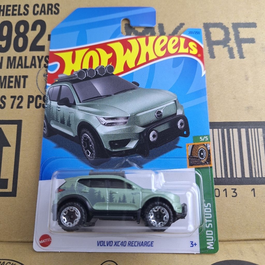 รถเหล็ก Hotwheels VOLVO XC40 RECHARGE 201/250 (kg13)