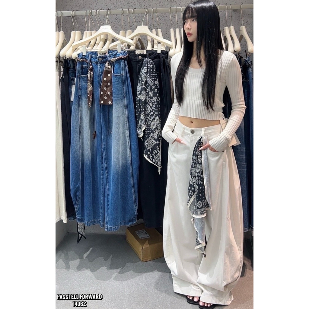 Back in stock!!!!! Korea balloon darim jeans With beltมาใหม่เลยยยย รุ่นนี้แนะนำเลย!!!! ทรงสวยมาก ยีน