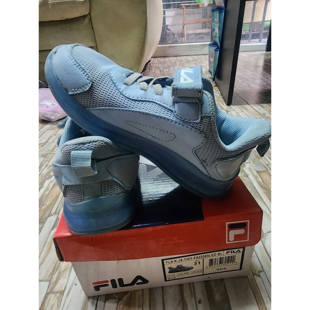 รองเท้าผ้าใบเด็ก FILA