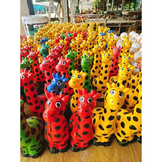 ตุ๊กตาปูนปั้นยีราฟแต่งบ้านแต่งสวนหรือเพื่อการเรียนรู้