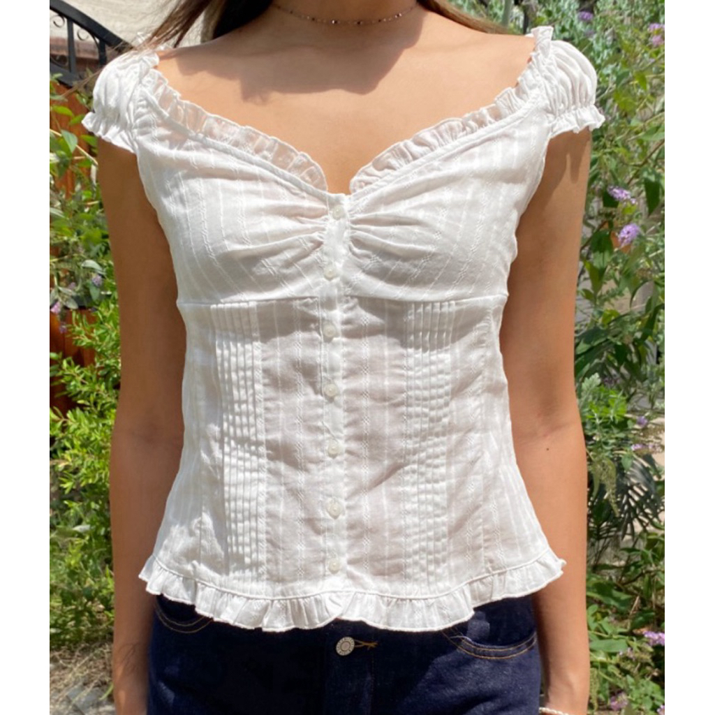 พร้อมส่ง 🎀 Brandy Melville | Elena Pointell Top