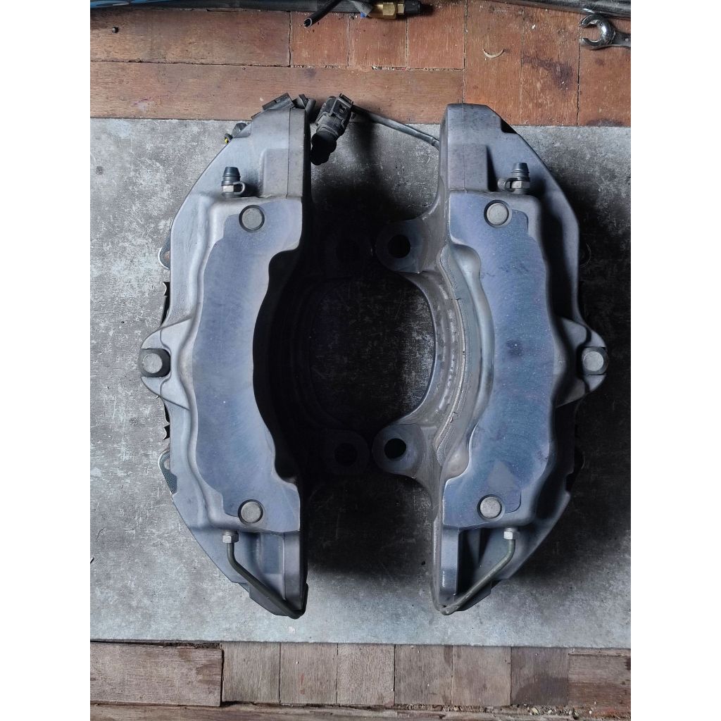 Brembo 18Z 6POT ปั๊มเบรค คู่หน้า #2