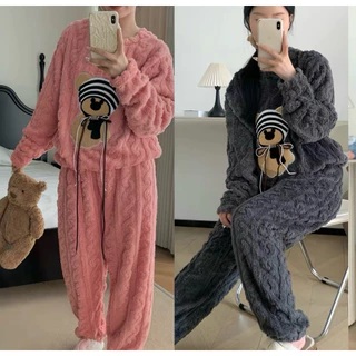 ชุดเซ็ท ผ้านาโนขนนุ่มสีพื้น [ปักหมีใส่หมวก]