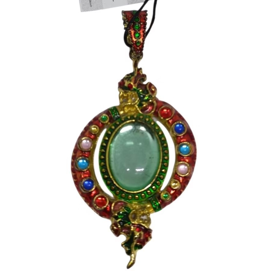 จี้นาคเกี้ยวล้อมเพชรพญานาคสีเขียว 28.9 g S.Dhewa789 Shop เอสเทวา789ช้อป