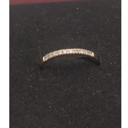 แหวน ทองคำ 9K 375 เพรช CZ ขนาด 56-57 หนัก 1.1 กรัม