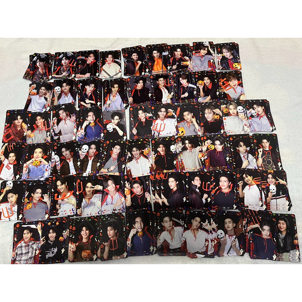 การ์ดสุ่ม Gmmtv BOYS COLLECTIBLE RANDOM CARD TOO CUTE TO SPOOK ปอนด์ ภูวิน เจมีไนน์ โฟร์ท จูเนียร์ มาร์ค แซนต้า Lykn