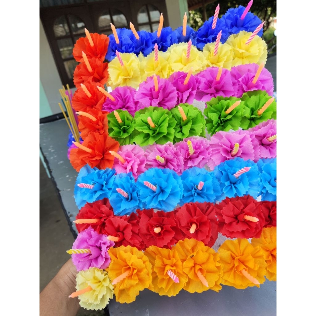 ดอกไม้ธูปเทียนปังกระทง50ดอก90บาท