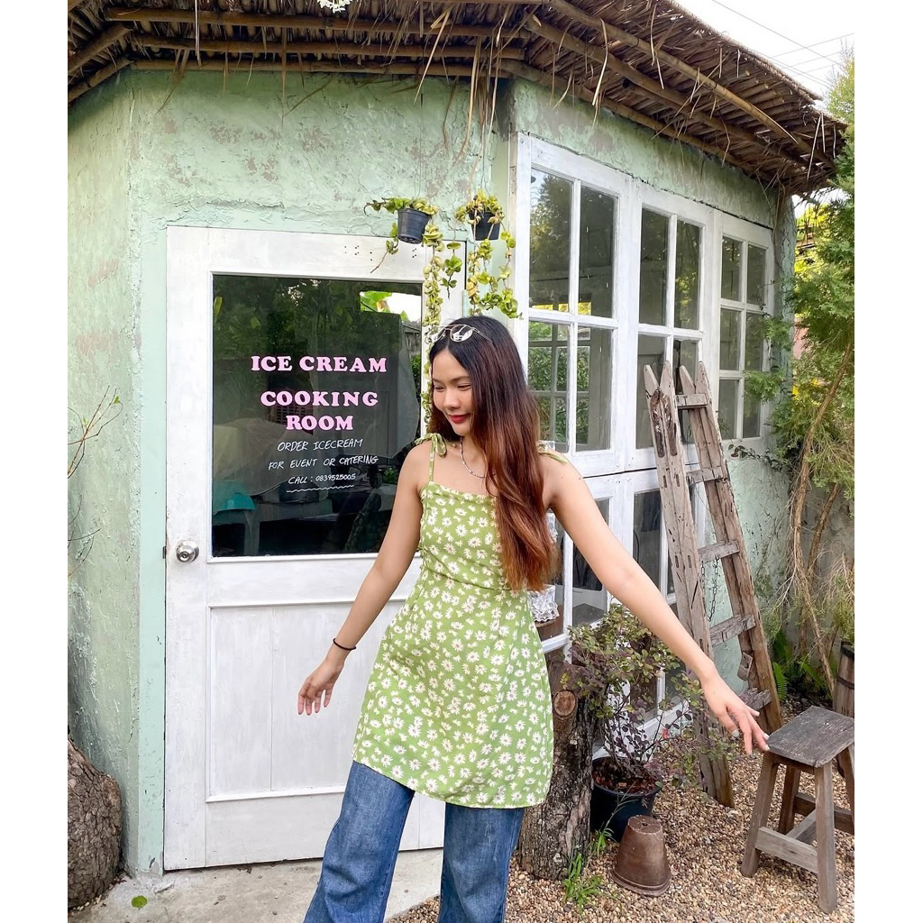 มินิเดรส eighty 8 closet ลายเดซี่สีเขียว🌼