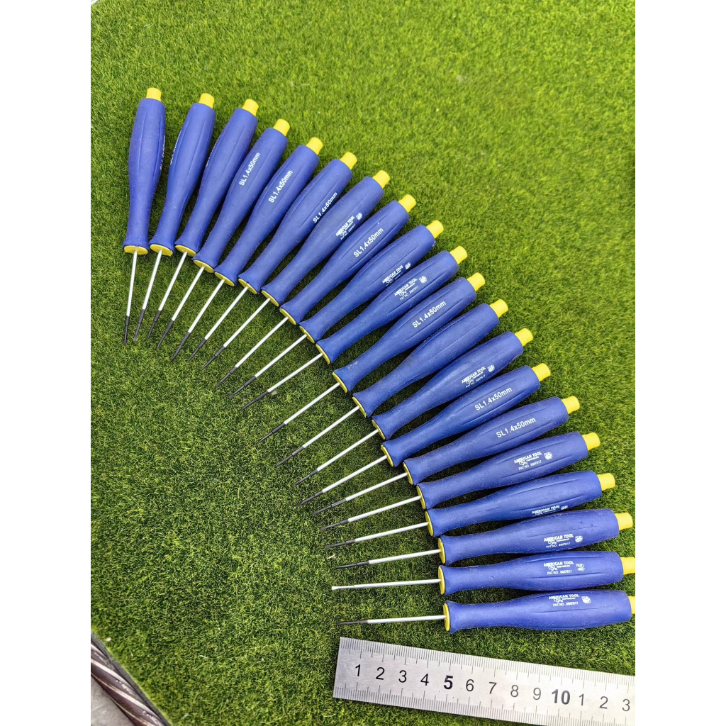 ไขควงเล็ก (Micro Screwdrivers) แบรนด์ต่างประเทศ (งานมีตำหนิ) แพ็ค 20 ชิ้น