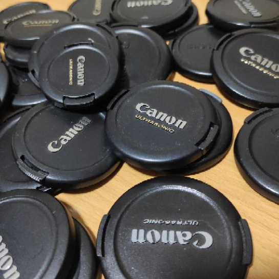 ฝาปิดหน้าเลนส์ ยี่ห้อ Canon ขนาด 52 mm. แท้