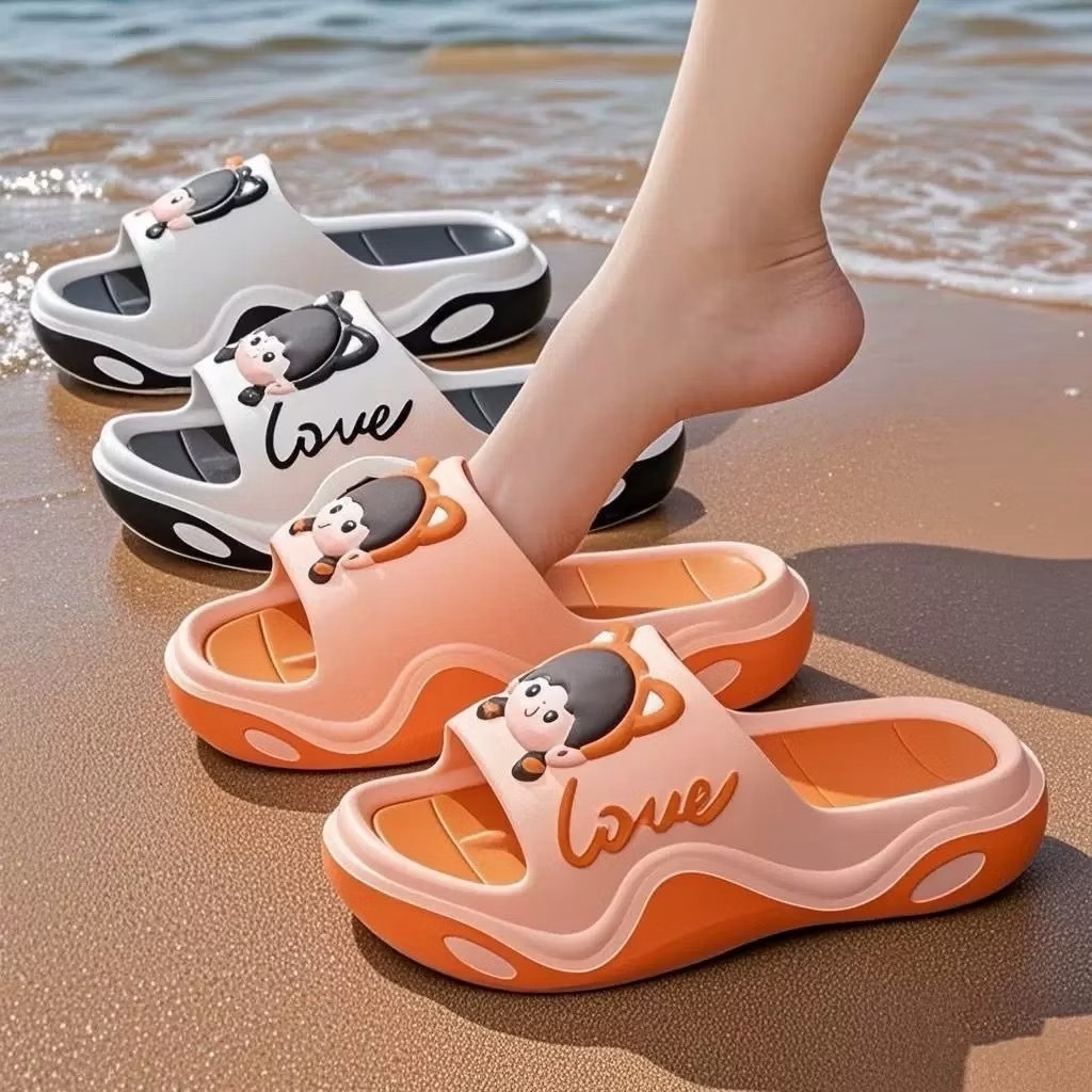 รองเท้าแตะแบบสวม  (หนา 3 cm) ลายการ์ตูนน่ารัก สไตล์เกาหลี พื้นหนานุ่ม ใส่สบาย