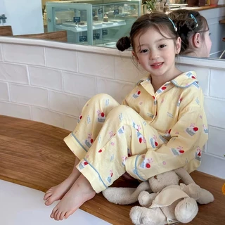 BB139 ชุดนอนลูกสาว ลายการ์ตูนน่ารัก สดใส ขาสั้นขายาว มีกระเป๋าตรงหน้าอก ผ้านิ่ม นอนหลับสบาย
