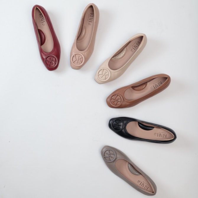 KIAH 80401 | JOE SHOES 1" รองเท้าแฟตหนังแกะนุ่ม ส้นสูง1" รุ่นขายดี พิเศษสุดๆกับการเอา LOGO KIAH มาใส