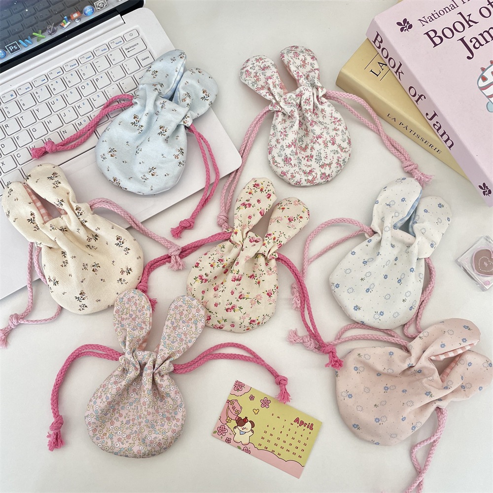 พร้อมส่ง  A106 กระเป๋าเชือกรูด ถุงหูรูด กระเป๋าเก็บหูกระต่าย ช่อดอกไม้ หูกระต่ายน่ารัก กระเป๋าถือ เครื่องสำอางแบบพกพา