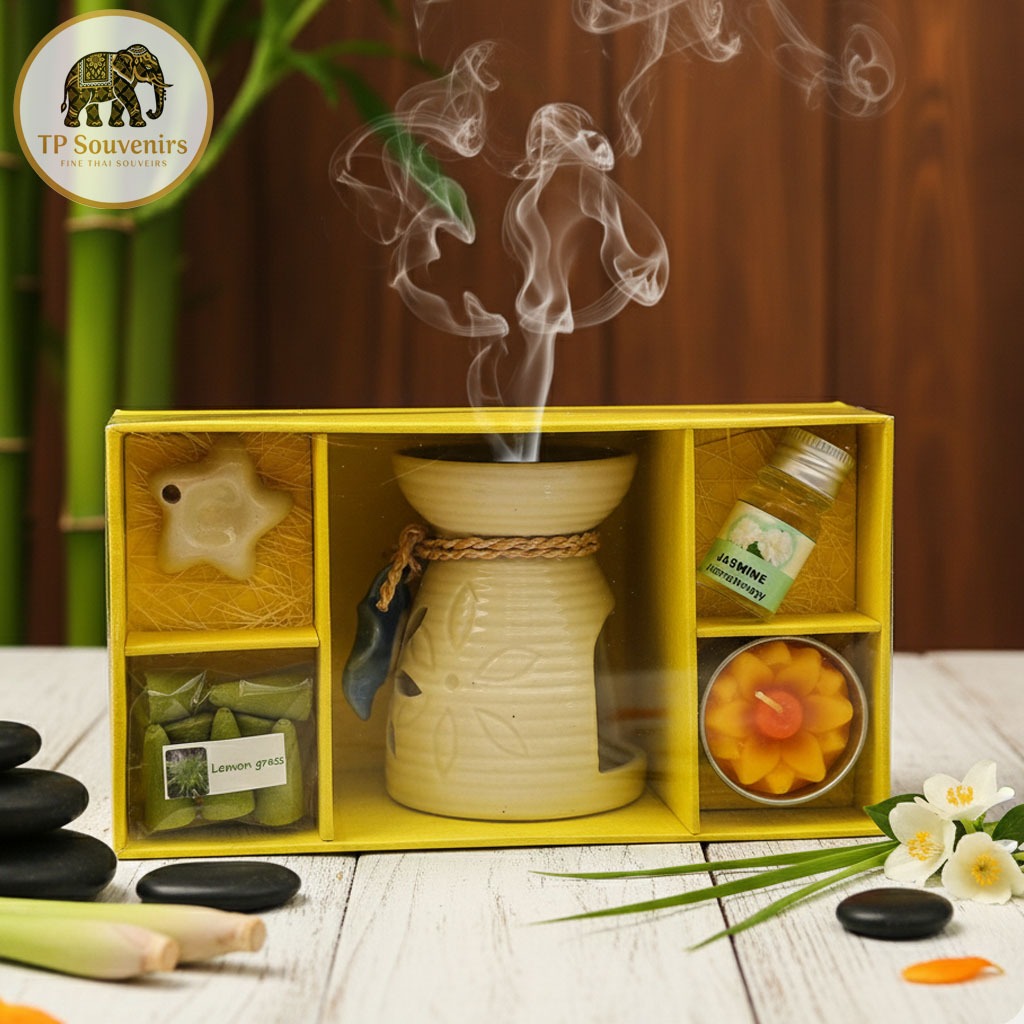 ชุดอโรม่า เตาอโรม่า+น้ำมันหอมระเหย+กำยาน+ฐานรอง+เทียนหอม Aroma Gift Set