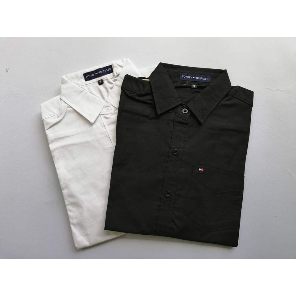 เสื้อเชิ้ตแขนยาวปักtommyงานป้ายคอมือ1สีขาวและดำ