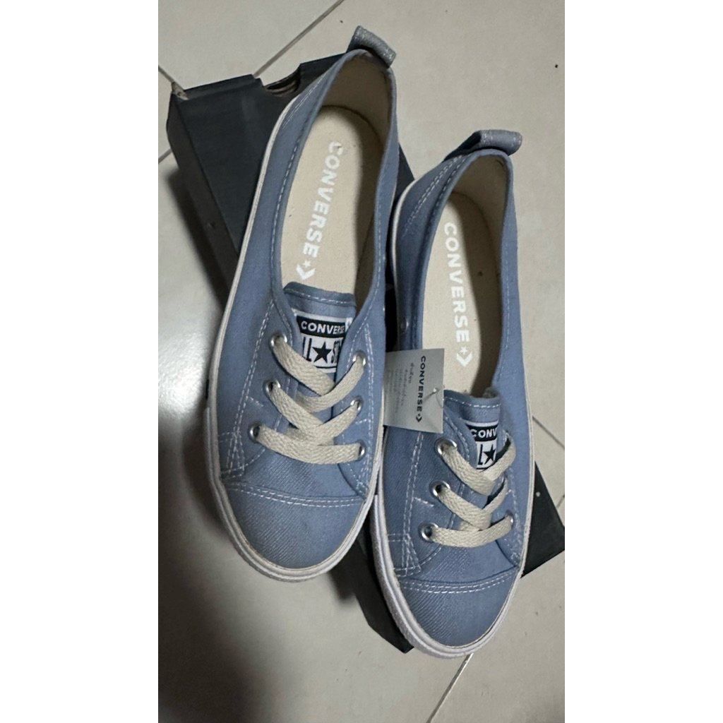 รองเท้าconverseผู้หญิงของแท้
