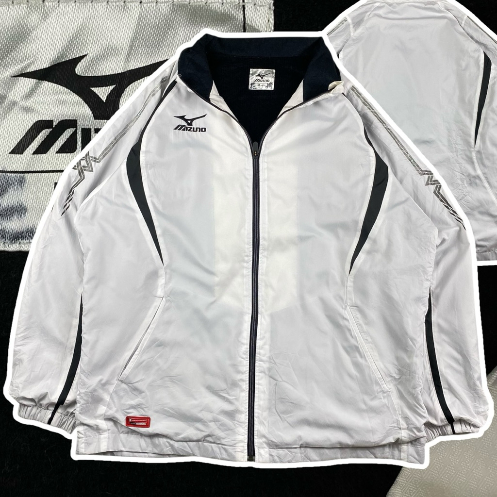 เสื้อผ้าร่ม Mizuno มือสองของแท้