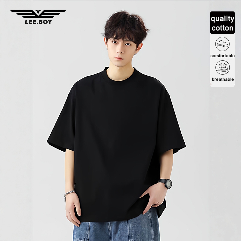 กันเหงื่อไม่ให้เห็น สีดำสนิท คุณภาพดี Unisex สไตล์เรียบง่าย 【SALE】 เสื้อยืดสีดำ เสื้อคอกลม พร้อมส่งจากกทม