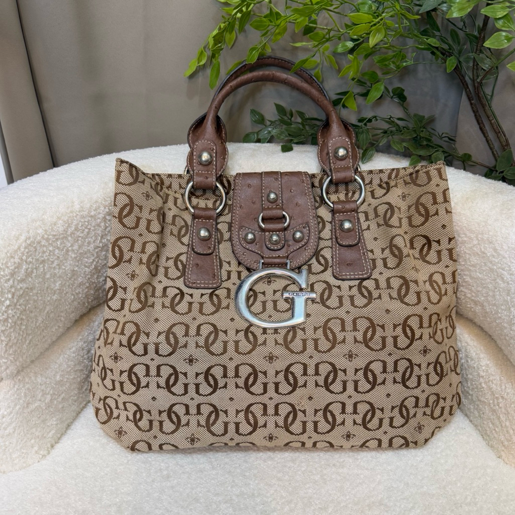 Guess vintageมือสองแท้y2k