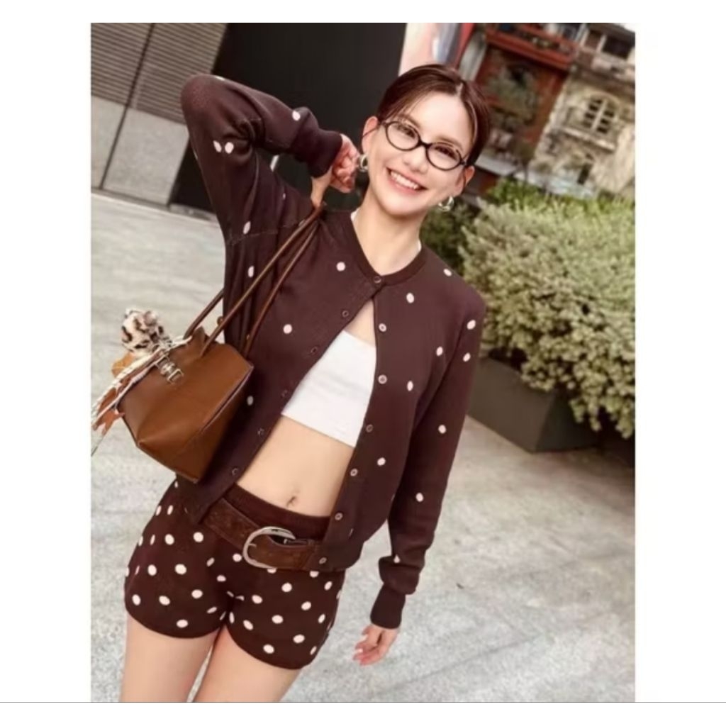 เสื้อคลุมpokadot น้ำตาล ป้ายWAYA