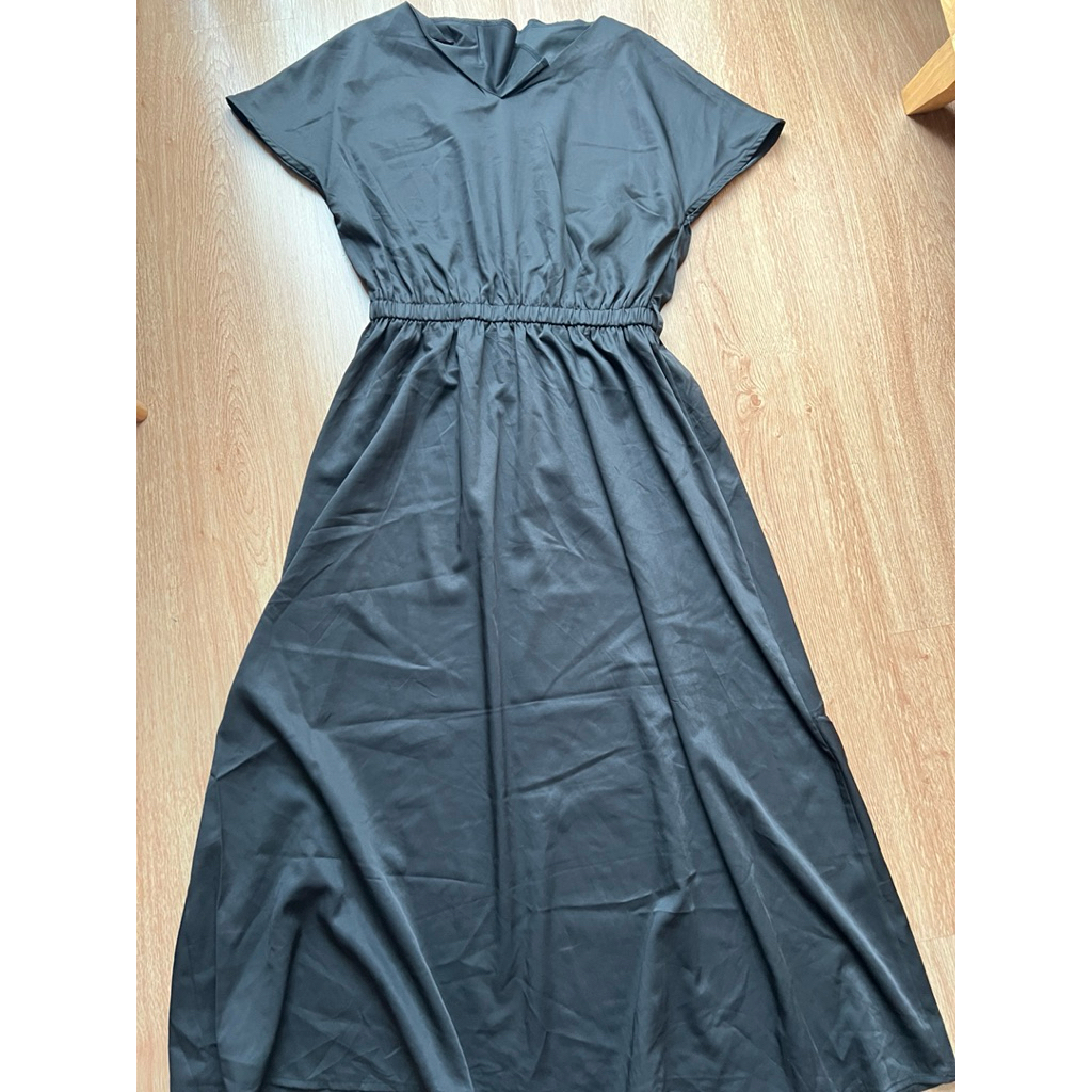 ส่งต่อ เดรสดำ GRL สม๊อค ยาว🇯🇵