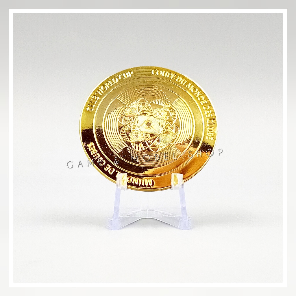 ***สินค้าพร้อมส่ง***ถ้วยรางวัลฟุตบอลสะสม คลับเวิลด์คัพ วัสดุโลหะ ขนาด 4.5 ซม 1 ใบ