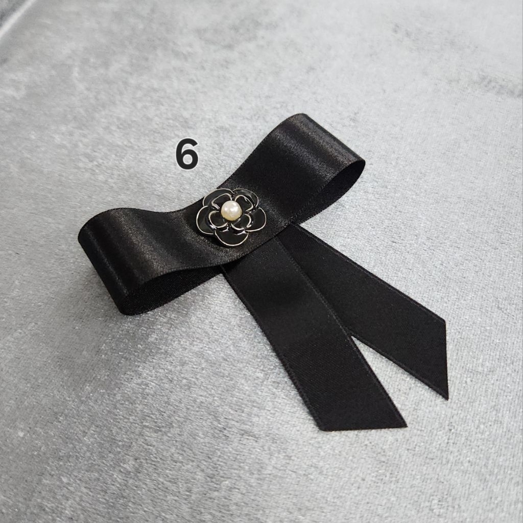 เข็มกลัดโบไว้อาลัย เข็มกลัดไว้ทุกข์ เข็มกลัดโบ เข็มกลัดโบว์ผ้า เข็มกลัดติดหน้าอก เข็มกลัดสุภาพ ริบบิ้นผ้าซาติน ผ้า - รูปที่ 5