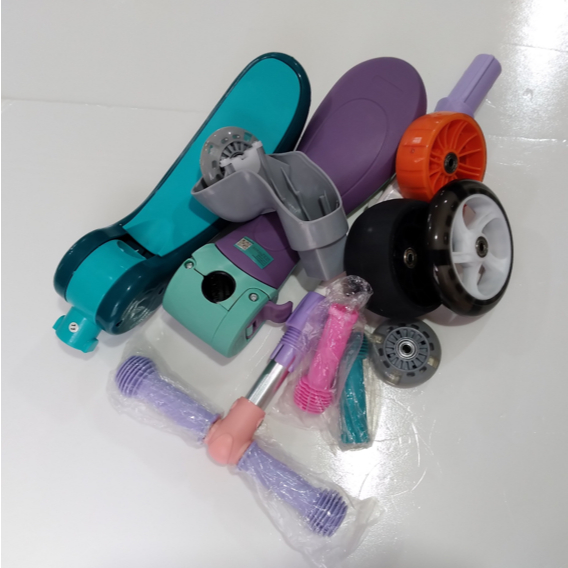 อุปกรณ์สำหรับสกูตเตอร์ รถดุ๊กดิ๊ก Accessory for scooter, swing car