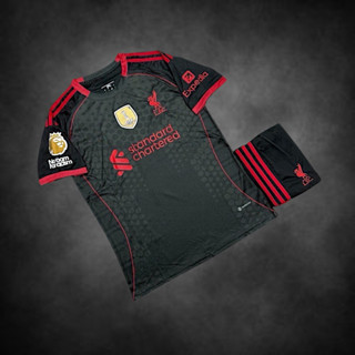 ชุดฟุตบอลเสื้อคอกลมแขนสั้นรองกางเกงขาสั้นผ้านุ่มนิ่มใส่สบาย