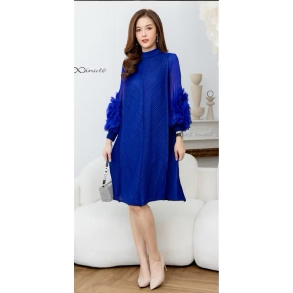 📌ทักก่อนสั่ง นางแบบสูง 174 Cm 📌 เดรสอัดพลีท อก42“-60” ชีฟองแต่งดอกไม้ cutie - รูปที่ 6