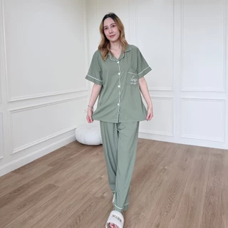 ชุดนอนผ้าไหมเกาหลีสีพื้นปัก ฟรีไซส์ ไซส์ใหญ่ แขนสั้น-ขายาว อก43 อก52 อก60
