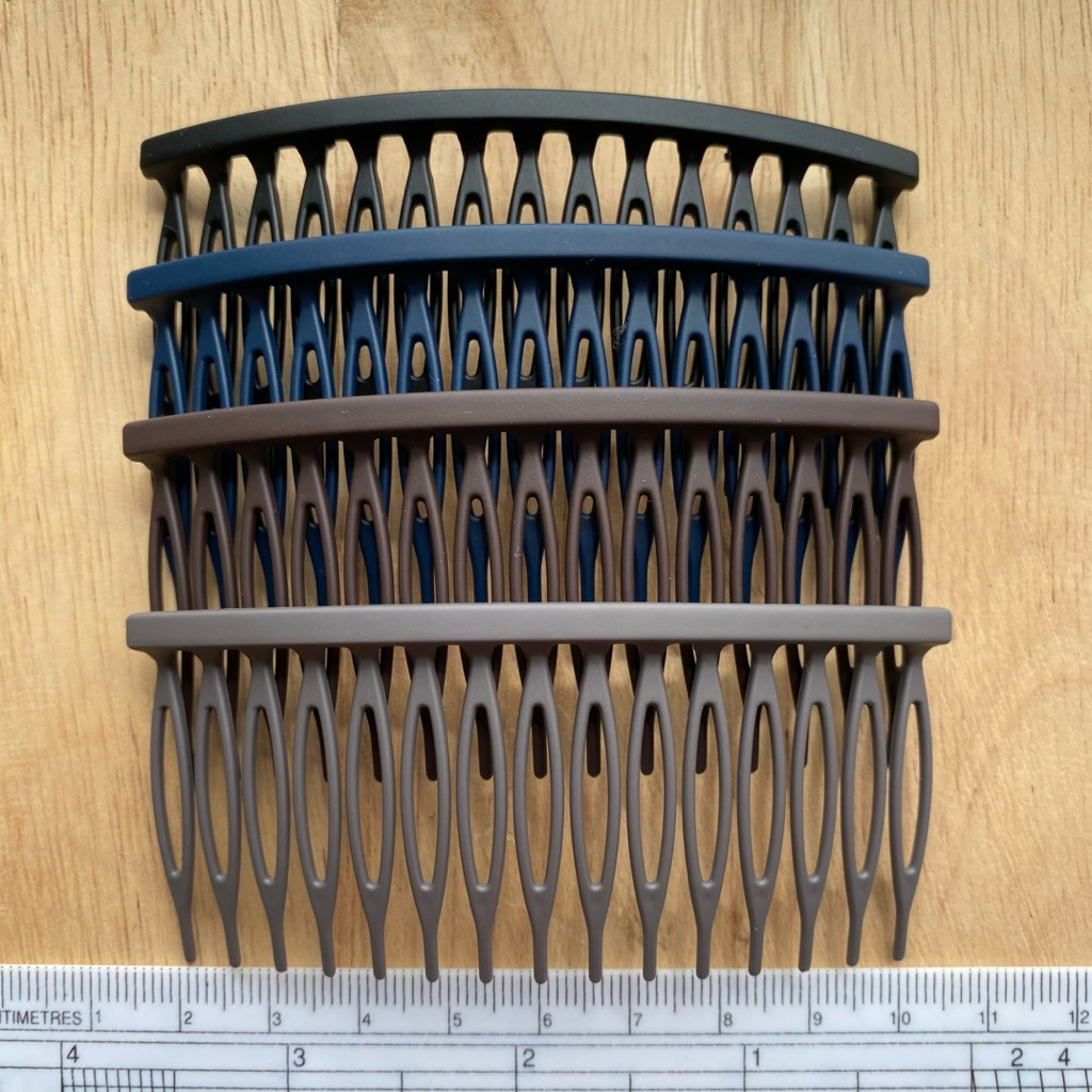 HB11-CM035 หวีสับผม หวีสับผมเกาหลี ขนาด 7.5-9cm.(2ขนาด/4สี) เนื้อแมท สไตล์มินิมอล วัสดุพรีเมี่ยม นำเข้าจากเกาหลี(เดี่ยว)