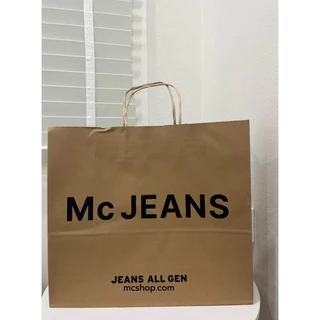 ***พร้อมส่ง*** ถุงกระดาษของขวัญ แบรนด์ Central Mc Jeans ราคาถูก มีจำนวนจำกัด🤍