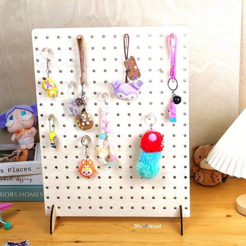 แผ่นไม้เจาะรูเต็มแผ่น pegboard ทรงเหลี่ยม มีขาตั้งถอดได้ ฟรีหมุดแขวน - รูปที่ 2