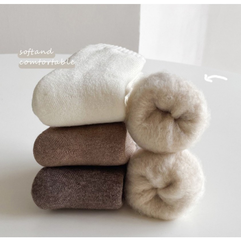 ส่งไว!  ⭐⭐⭐ ถุงเท้ากันหนาวเด็ก ขนวูล (wool) สำหรับลุยหิมะ ติดลบ -20 องศา