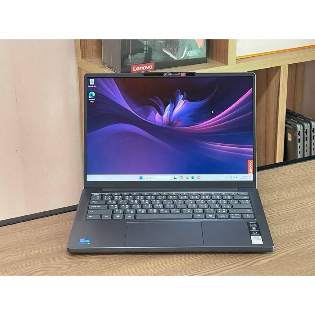 Lenovo IdeaPad Slim 3 14IRH10-83K0000FTA i5-13420H SSD512GB RAM16GB เครื่องใหม่ตัวโชว์อุปกรณ์ครบกล่อ