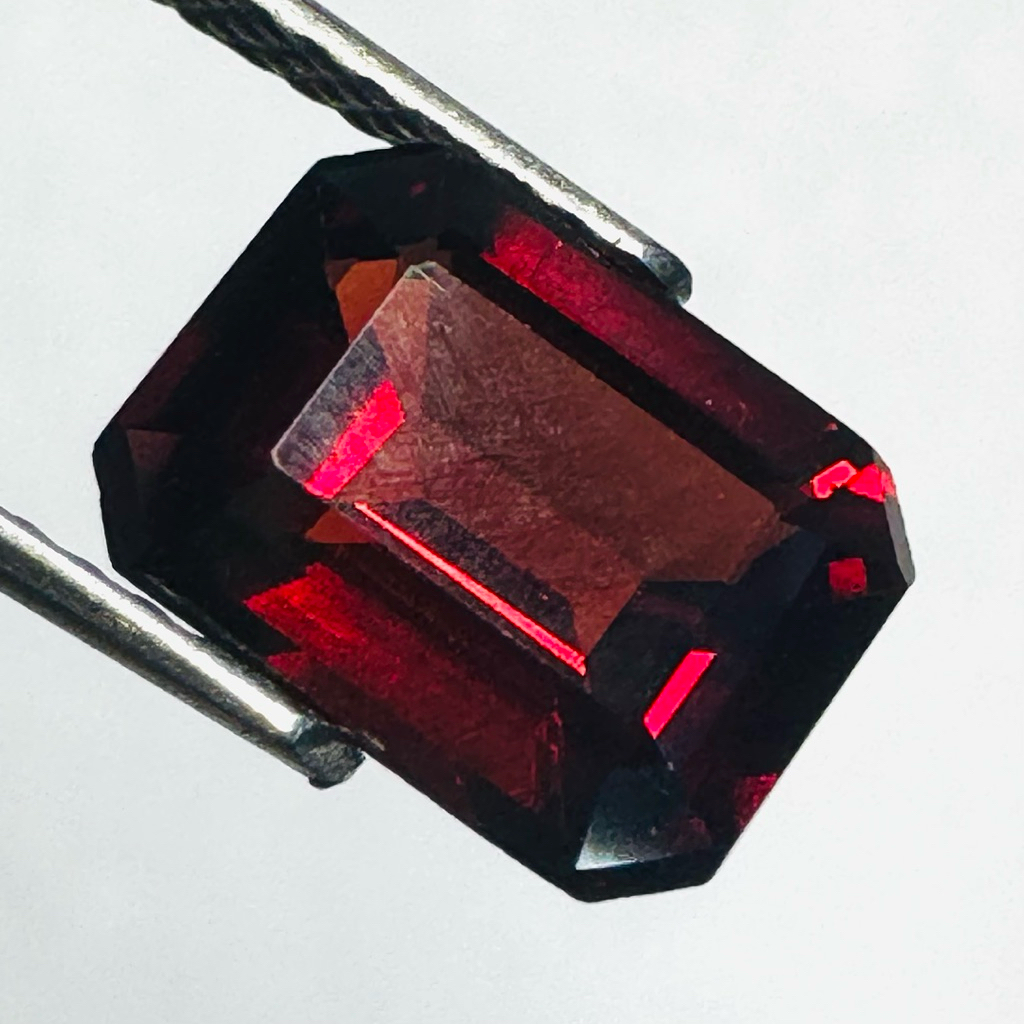 Real Gem Garnet พลอยโกเมน 8x6 มิล Origin Africa Octagon
