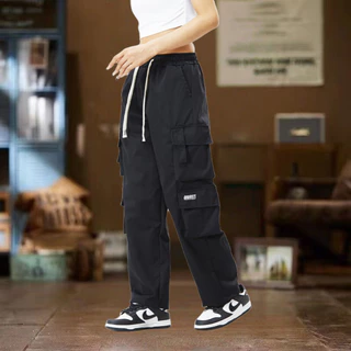 พร้อมส่งจากกทม กางเกงสีดํา cargo pants กางเกงคาร์โก้ผู้หญิงแฟชั่นอเนกประสงค์ย้อนยุคอเมริกัน 2025 รูปแบบใหม่ การออกแบบกระ