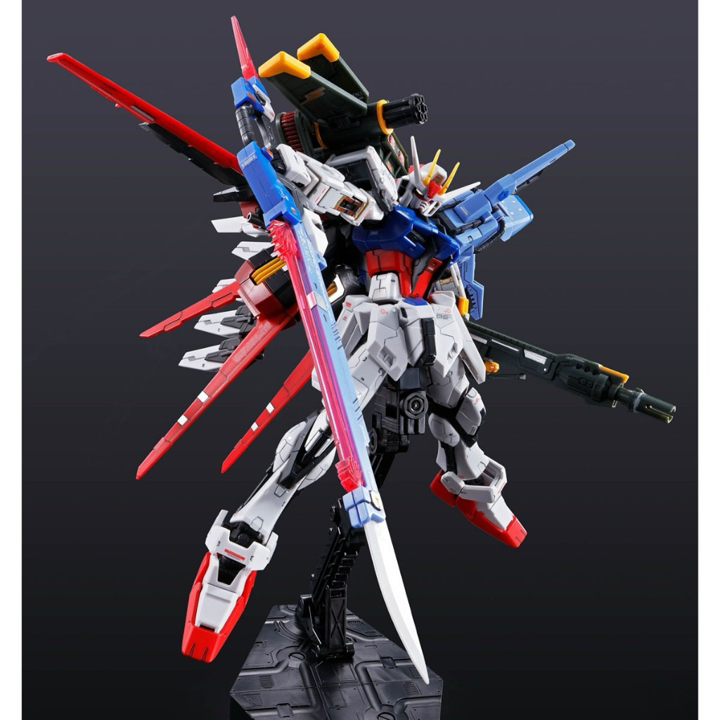 [พร้อมส่ง] BANDAI RG 1/144 Perfect Strike Gundam PREMIUM BANDAI Model Kit