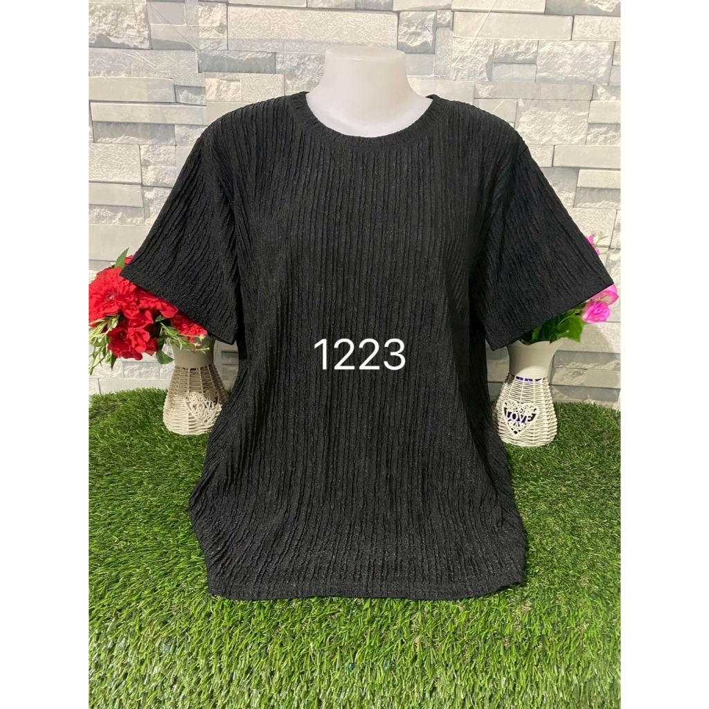 เสื้อแฟชั่นคอวีแขนสั้น ผ้าทอฟฟี่สีพื้น อก 46-50นิ้ว สาวอวบใส่สวยมาก รุ่น3002