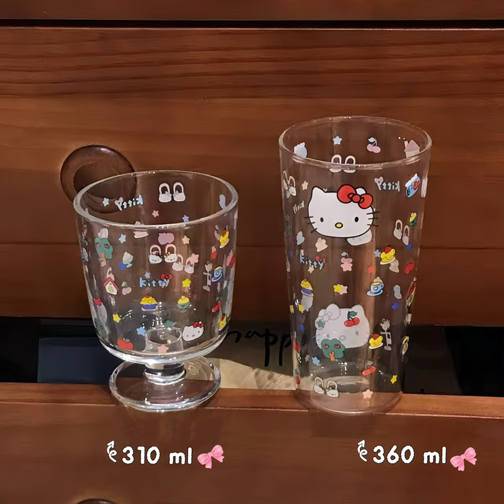 แก้วน้ำ ลายน่ารัก วัสดุแก้ว ใส่ได้ร้อนและเย็น แถมหลอด พร้อมส่ง