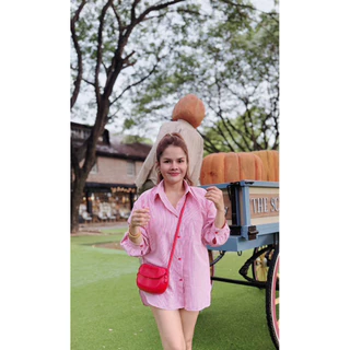 เสื้อเชิ้ตลายริ้ว (แขน 5 ส่วน) 🌈 แต่งกระเป๋า “หน้าสั้น หลังยาว”