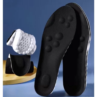 พื้นรองเท้า 4D Cloud Soles/ ใช้วัสดุ PU และยางพารานุ่ม เพื่อลดแรงกระแทกขณะเดิน-วิ่ง ระบายอากาศดี และระงับกลิ่นกาย