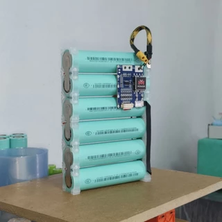 แบตเตอรี่แพ็ค (32140) ลิเธียมฟอสเฟต LifePo4 6s1p 15,000mAh (15A) BMS M-Power 20A แรงดัน 19-21V คัดค่าIRก่อนประกอบ